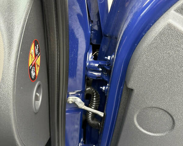 Синий Дачия Сандеро, объемом двигателя 1.2 л и пробегом 140 тыс. км за 4499 $, фото 118 на Automoto.ua