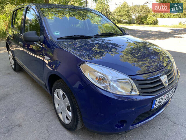Синий Дачия Сандеро, объемом двигателя 1.4 л и пробегом 147 тыс. км за 4750 $, фото 12 на Automoto.ua