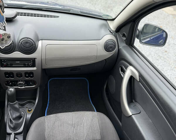 Синий Дачия Сандеро, объемом двигателя 1.2 л и пробегом 140 тыс. км за 4499 $, фото 90 на Automoto.ua