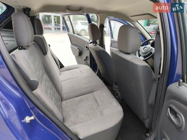 Синій Дачія Sandero, об'ємом двигуна 1.4 л та пробігом 183 тис. км за 4150 $, фото 9 на Automoto.ua