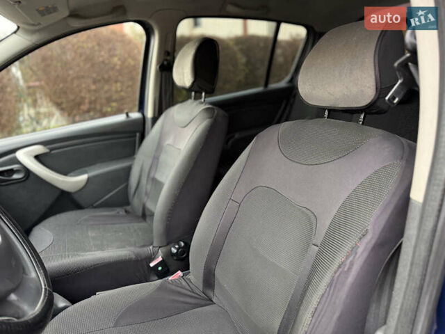 Синій Дачія Sandero, об'ємом двигуна 1.39 л та пробігом 265 тис. км за 3999 $, фото 23 на Automoto.ua