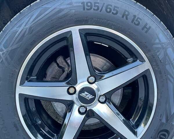 Синій Дачія Sandero, об'ємом двигуна 1.2 л та пробігом 146 тис. км за 4500 $, фото 12 на Automoto.ua