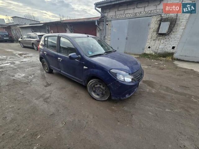 Синий Дачия Сандеро, объемом двигателя 1.4 л и пробегом 197 тыс. км за 2450 $, фото 7 на Automoto.ua