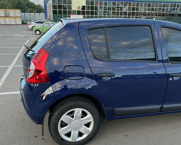 Синій Дачія Sandero, об'ємом двигуна 1.4 л та пробігом 151 тис. км за 5500 $, фото 4 на Automoto.ua