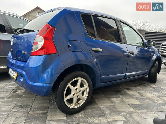 Синий Дачия Сандеро, объемом двигателя 1.6 л и пробегом 117 тыс. км за 4600 $, фото 9 на Automoto.ua