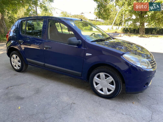 Синий Дачия Сандеро, объемом двигателя 1.4 л и пробегом 147 тыс. км за 4750 $, фото 10 на Automoto.ua