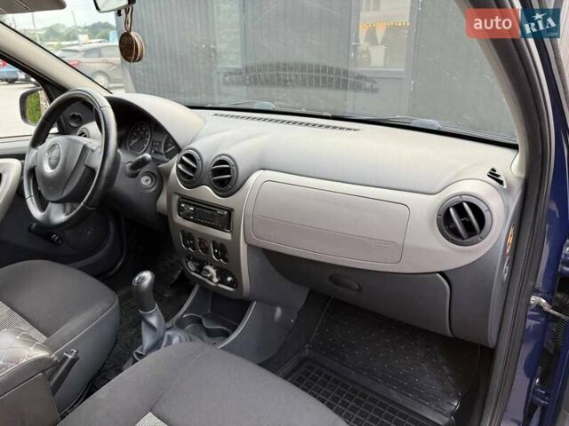 Синій Дачія Sandero, об'ємом двигуна 1.39 л та пробігом 167 тис. км за 4200 $, фото 17 на Automoto.ua