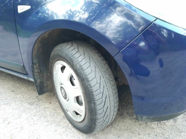 Синий Дачия Сандеро, объемом двигателя 1.4 л и пробегом 176 тыс. км за 4500 $, фото 14 на Automoto.ua