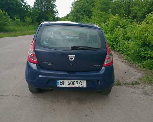 Синий Дачия Сандеро, объемом двигателя 1.39 л и пробегом 200 тыс. км за 2300 $, фото 1 на Automoto.ua