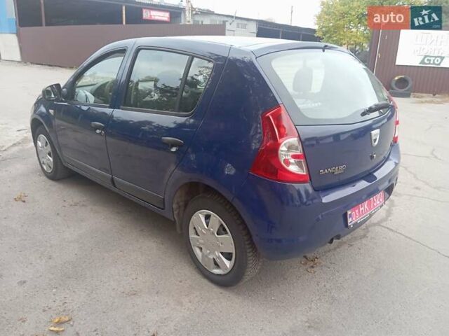 Синий Дачия Сандеро, объемом двигателя 1.2 л и пробегом 157 тыс. км за 4500 $, фото 2 на Automoto.ua