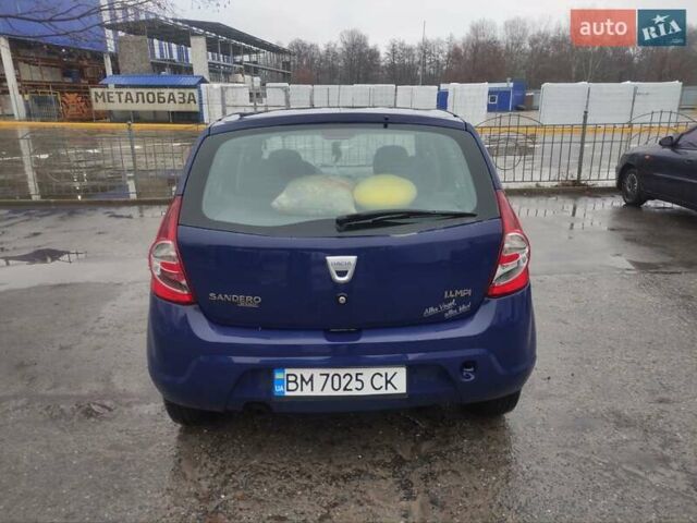 Синий Дачия Сандеро, объемом двигателя 1.39 л и пробегом 155 тыс. км за 4300 $, фото 1 на Automoto.ua