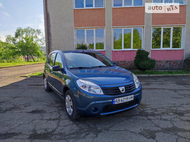 Синій Дачія Sandero, об'ємом двигуна 1.4 л та пробігом 150 тис. км за 4300 $, фото 1 на Automoto.ua