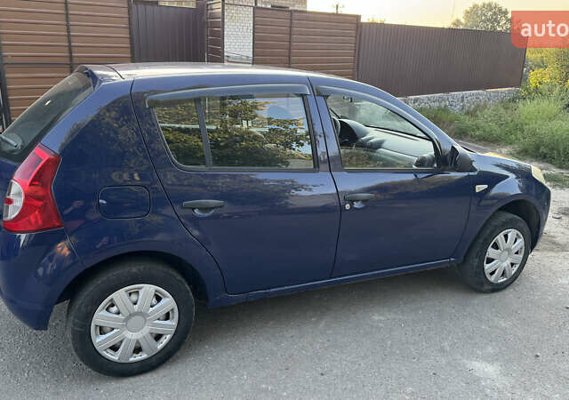 Синій Дачія Sandero, об'ємом двигуна 1.39 л та пробігом 174 тис. км за 4100 $, фото 1 на Automoto.ua