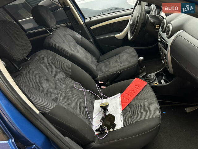 Синий Дачия Сандеро, объемом двигателя 1.6 л и пробегом 117 тыс. км за 4600 $, фото 13 на Automoto.ua