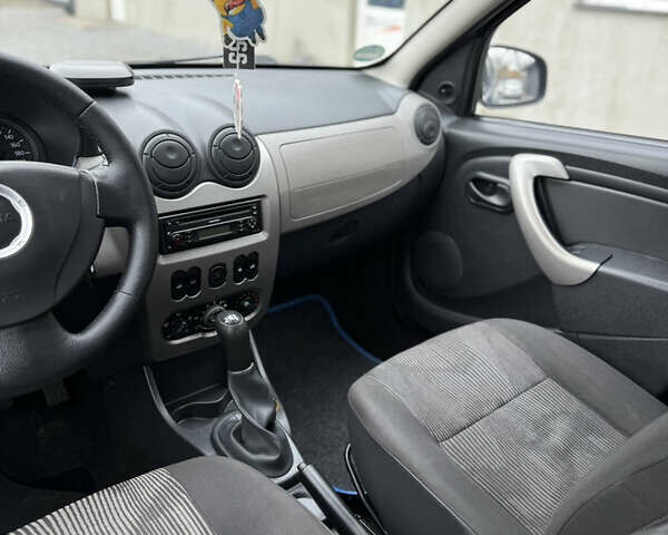 Синий Дачия Сандеро, объемом двигателя 1.2 л и пробегом 140 тыс. км за 4499 $, фото 95 на Automoto.ua