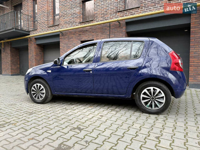 Синий Дачия Сандеро, объемом двигателя 1.4 л и пробегом 236 тыс. км за 3999 $, фото 5 на Automoto.ua