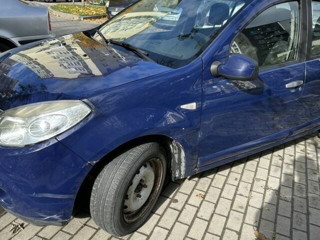 Синій Дачія Sandero, об'ємом двигуна 1.4 л та пробігом 312 тис. км за 2950 $, фото 2 на Automoto.ua