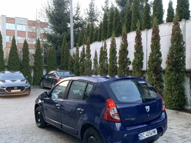 Синій Дачія Sandero, об'ємом двигуна 1.4 л та пробігом 300 тис. км за 2850 $, фото 3 на Automoto.ua