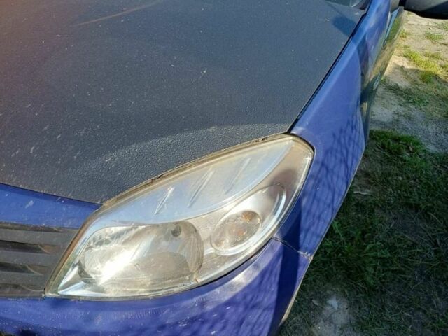 Синий Дачия Сандеро, объемом двигателя 1.4 л и пробегом 355 тыс. км за 2700 $, фото 4 на Automoto.ua