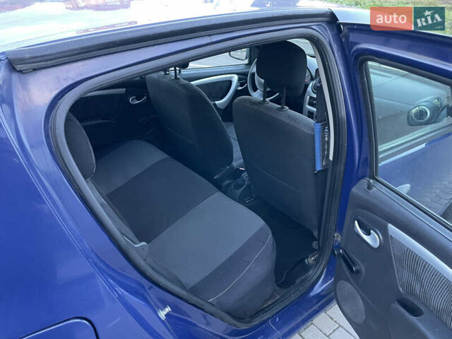 Синий Дачия Сандеро, объемом двигателя 1.4 л и пробегом 246 тыс. км за 4600 $, фото 12 на Automoto.ua