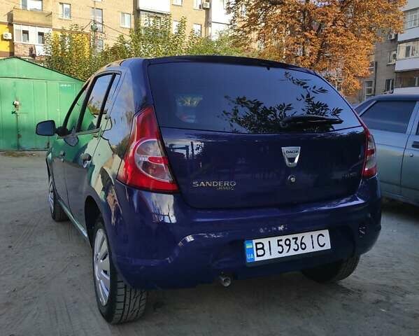 Синий Дачия Сандеро, объемом двигателя 1.4 л и пробегом 135 тыс. км за 4250 $, фото 5 на Automoto.ua