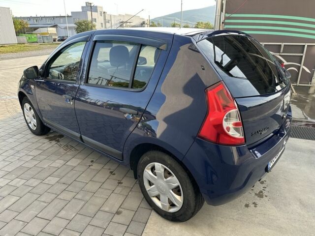 Синій Дачія Sandero, об'ємом двигуна 1.2 л та пробігом 215 тис. км за 3999 $, фото 7 на Automoto.ua
