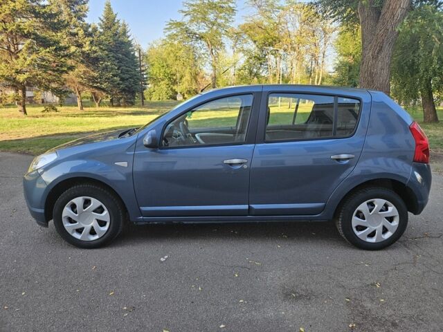 Синій Дачія Sandero, об'ємом двигуна 1.4 л та пробігом 91 тис. км за 6300 $, фото 8 на Automoto.ua
