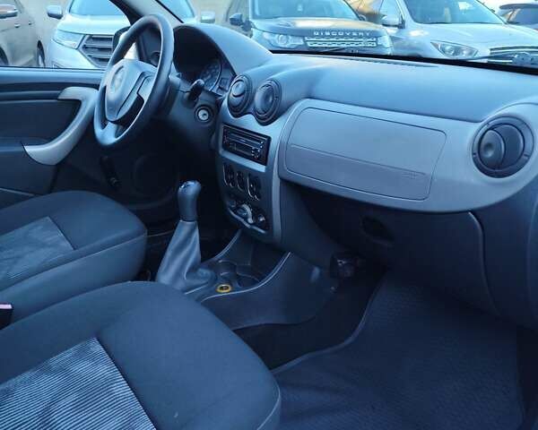 Синій Дачія Sandero, об'ємом двигуна 1.6 л та пробігом 175 тис. км за 5800 $, фото 24 на Automoto.ua