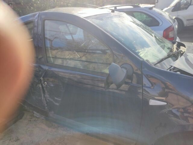 Дачия Сандеро 2010 в Кривом Роге на Automoto.ua Синий Дачия Сандеро, объемом двигателя 1.2 л и пробегом 280 тыс. км за 3000 $, фото 2 на Automoto.ua