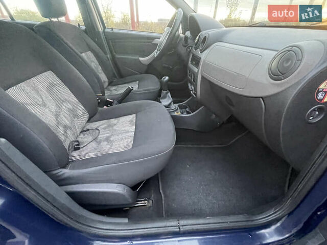 Синий Дачия Сандеро, объемом двигателя 1.2 л и пробегом 173 тыс. км за 3700 $, фото 25 на Automoto.ua