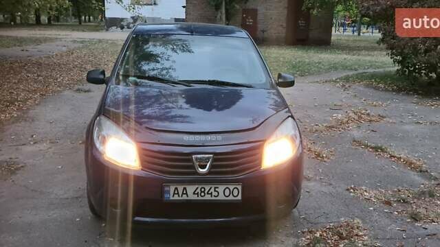Синій Дачія Sandero, об'ємом двигуна 1.2 л та пробігом 277 тис. км за 2700 $, фото 2 на Automoto.ua