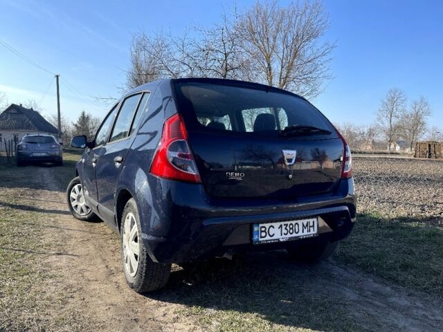 Синій Дачія Sandero, об'ємом двигуна 0.12 л та пробігом 170 тис. км за 4100 $, фото 2 на Automoto.ua