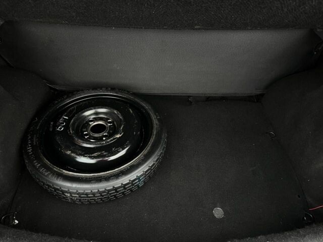 Синий Дачия Сандеро, объемом двигателя 1.1 л и пробегом 180 тыс. км за 4200 $, фото 18 на Automoto.ua