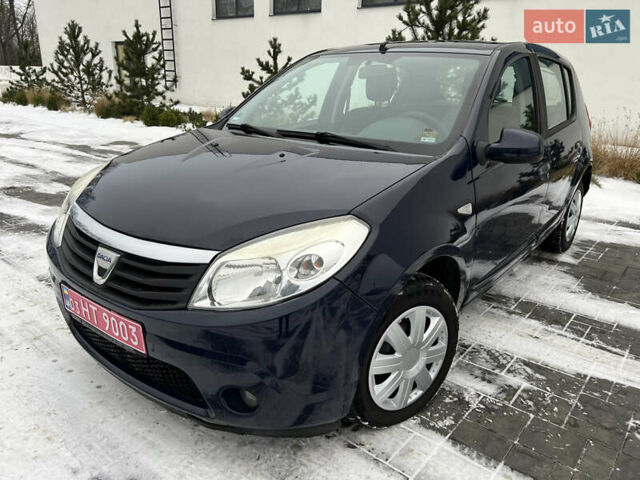 Синий Дачия Сандеро, объемом двигателя 1.4 л и пробегом 213 тыс. км за 4850 $, фото 1 на Automoto.ua