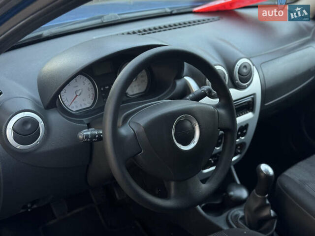 Синий Дачия Сандеро, объемом двигателя 1.6 л и пробегом 118 тыс. км за 5450 $, фото 12 на Automoto.ua