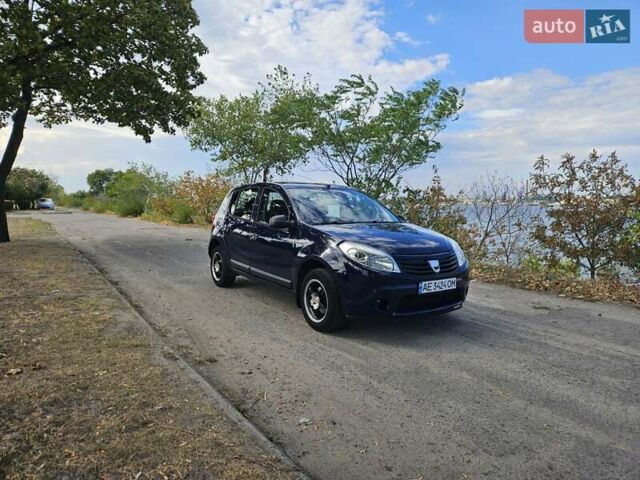 Синій Дачія Sandero, об'ємом двигуна 1.2 л та пробігом 154 тис. км за 3900 $, фото 1 на Automoto.ua