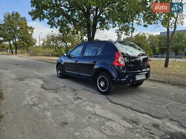 Синій Дачія Sandero, об'ємом двигуна 1.2 л та пробігом 154 тис. км за 3900 $, фото 8 на Automoto.ua