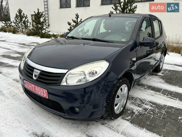 Синий Дачия Сандеро, объемом двигателя 1.4 л и пробегом 213 тыс. км за 4850 $, фото 4 на Automoto.ua