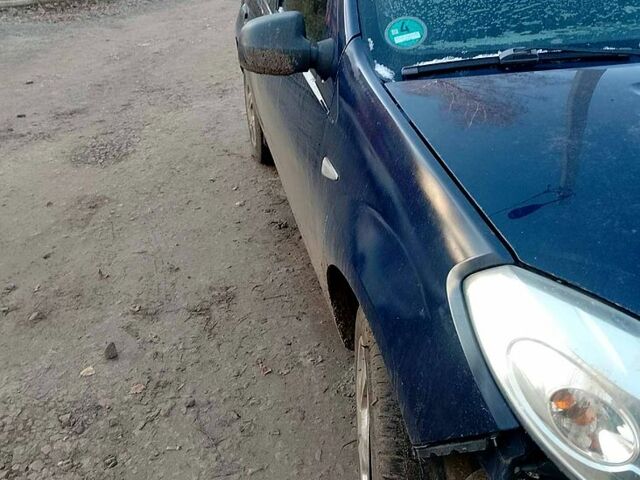 Синій Дачія Sandero, об'ємом двигуна 1.4 л та пробігом 142 тис. км за 2900 $, фото 3 на Automoto.ua