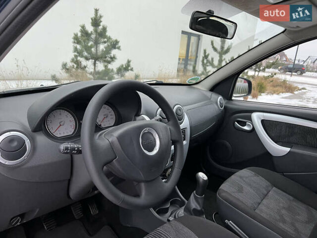 Синий Дачия Сандеро, объемом двигателя 1.4 л и пробегом 213 тыс. км за 4850 $, фото 41 на Automoto.ua