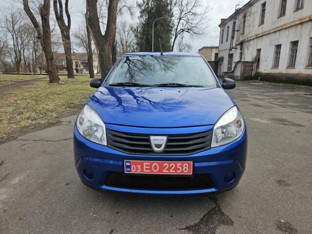 Синий Дачия Сандеро, объемом двигателя 1.4 л и пробегом 175 тыс. км за 6300 $, фото 2 на Automoto.ua