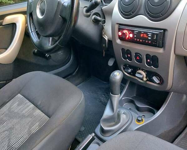 Дачия Сандеро 2011 в Тростянец на Automoto.ua Синий Дачия Сандеро, объемом двигателя 1.2 л и пробегом 189 тыс. км за 4600 $, фото 35 на Automoto.ua