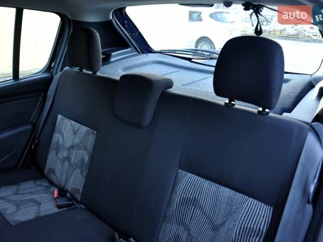 Синий Дачия Сандеро, объемом двигателя 1.2 л и пробегом 123 тыс. км за 4900 $, фото 19 на Automoto.ua