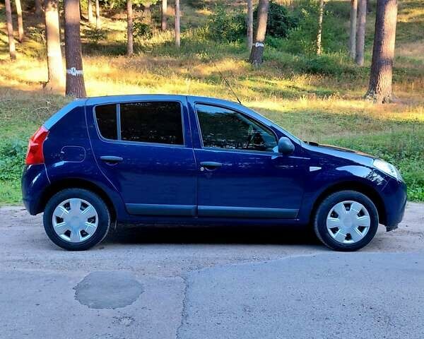 Дачия Сандеро 2011 в Тростянец на Automoto.ua Синий Дачия Сандеро, объемом двигателя 1.2 л и пробегом 189 тыс. км за 4600 $, фото 19 на Automoto.ua