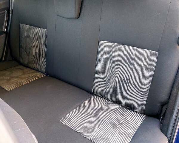 Дачия Сандеро 2011 в Тростянец на Automoto.ua Синий Дачия Сандеро, объемом двигателя 1.2 л и пробегом 189 тыс. км за 4600 $, фото 27 на Automoto.ua