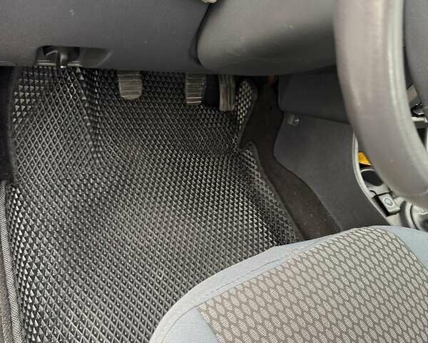 Синій Дачія Sandero, об'ємом двигуна 1.2 л та пробігом 124 тис. км за 4999 $, фото 37 на Automoto.ua