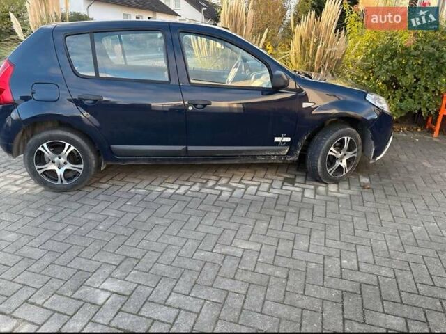 Синій Дачія Sandero, об'ємом двигуна 1.2 л та пробігом 135 тис. км за 3650 $, фото 1 на Automoto.ua