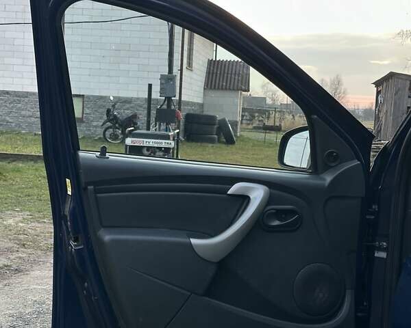 Синий Дачия Сандеро, объемом двигателя 1.2 л и пробегом 135 тыс. км за 4600 $, фото 26 на Automoto.ua