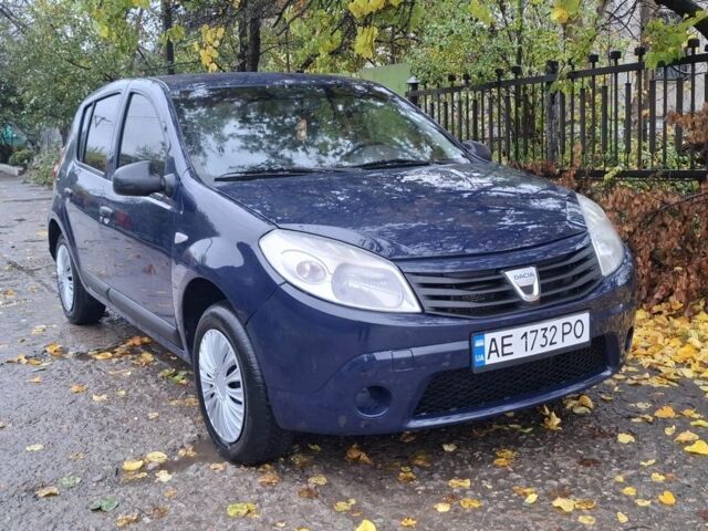 Синий Дачия Сандеро, объемом двигателя 1.1 л и пробегом 270 тыс. км за 4400 $, фото 2 на Automoto.ua