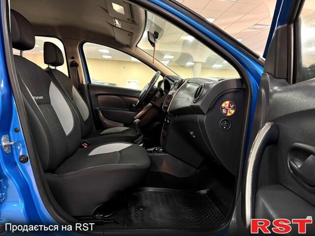 Синій Дачія Sandero, об'ємом двигуна 15 л та пробігом 247 тис. км за 8100 $, фото 7 на Automoto.ua